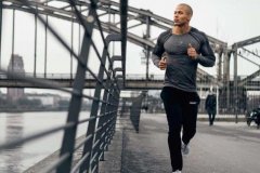慢跑的好处，慢跑一小时能减肥吗