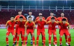 中国足球艰难多久了？