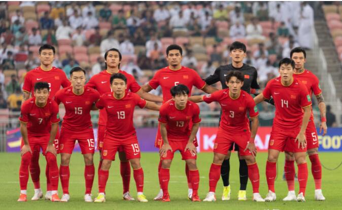 给中国足协的建议：中超冠军直接代表国家队出战国际赛场！