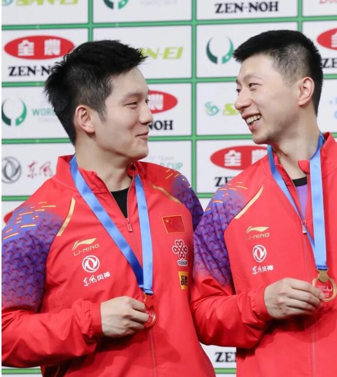 世乒赛热身赛男单决赛上，樊振东4比0战胜马龙夺冠