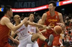 周琦伤退，中国男篮世预赛16分大胜日本