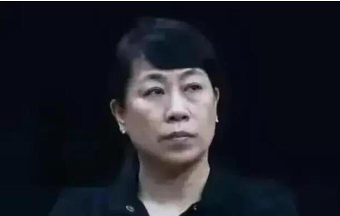 媒体报道：女篮前国手王芳竞选中国篮球协会副主席