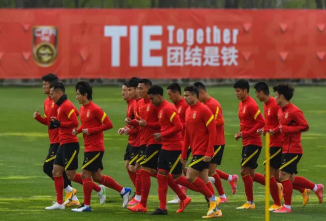 中国足球的口水仗，这次很可能能冲出亚洲，走向世界了！