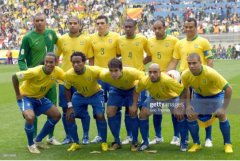 98、02、06三届世界杯的巴西队，哪一届最强？