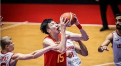 世预赛中国男篮80：67战胜巴林队，中国球